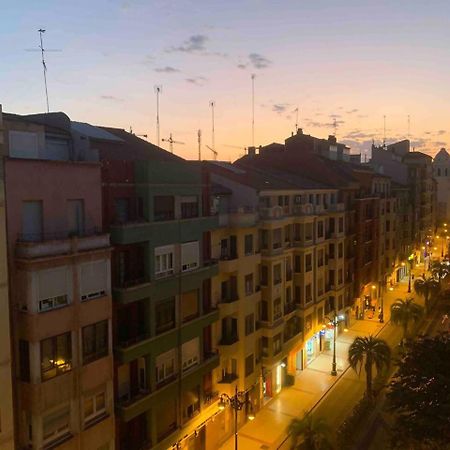 サラゴサUn Hogar En El Centro Con Parking Gratuitoアパートメント エクステリア 写真